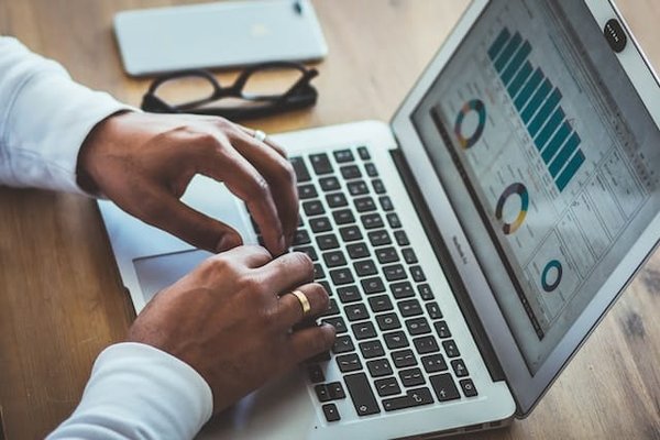 Comment reconnaître un bon tracker CAC 40 ?