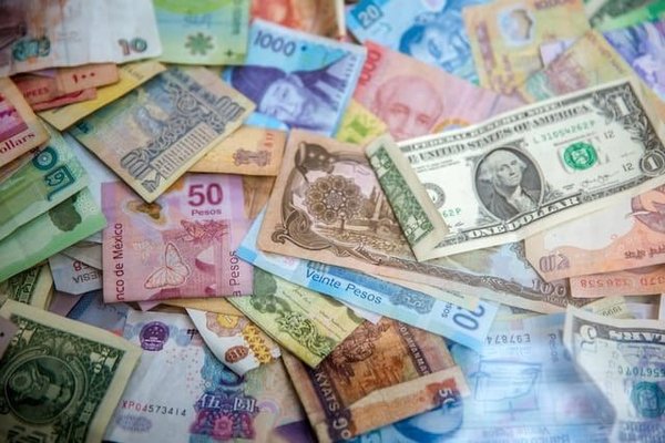 Le monde des devises étrangères : taux de change, frais bancaires et virements internationaux