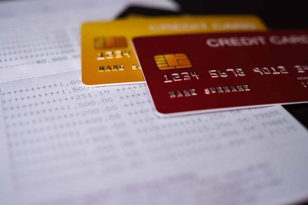 Choisir le bon terminal de paiement pour son commerce : les facteurs à retenir